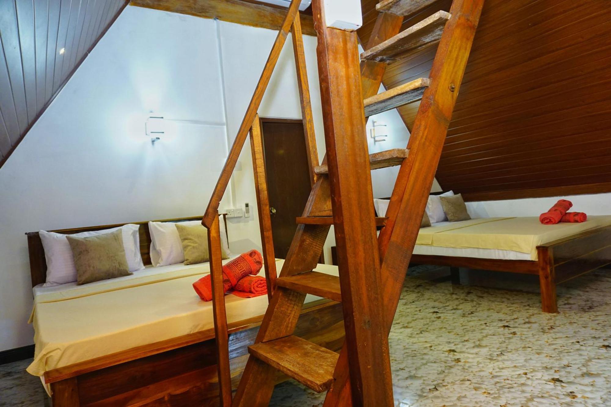 Sky Villa Сигирия Экстерьер фото
